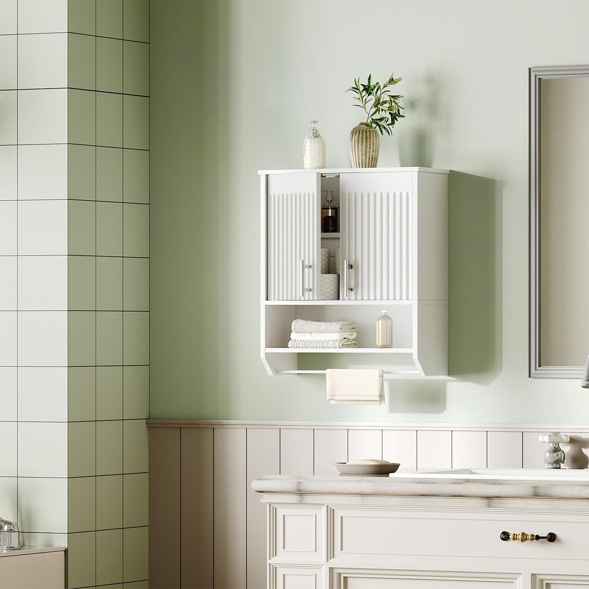 White Fluted Bathroom Wall Cabinet with Towel Rack G834