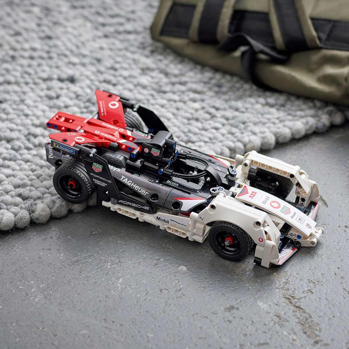 Formula E Porsche 99X Electric C733028