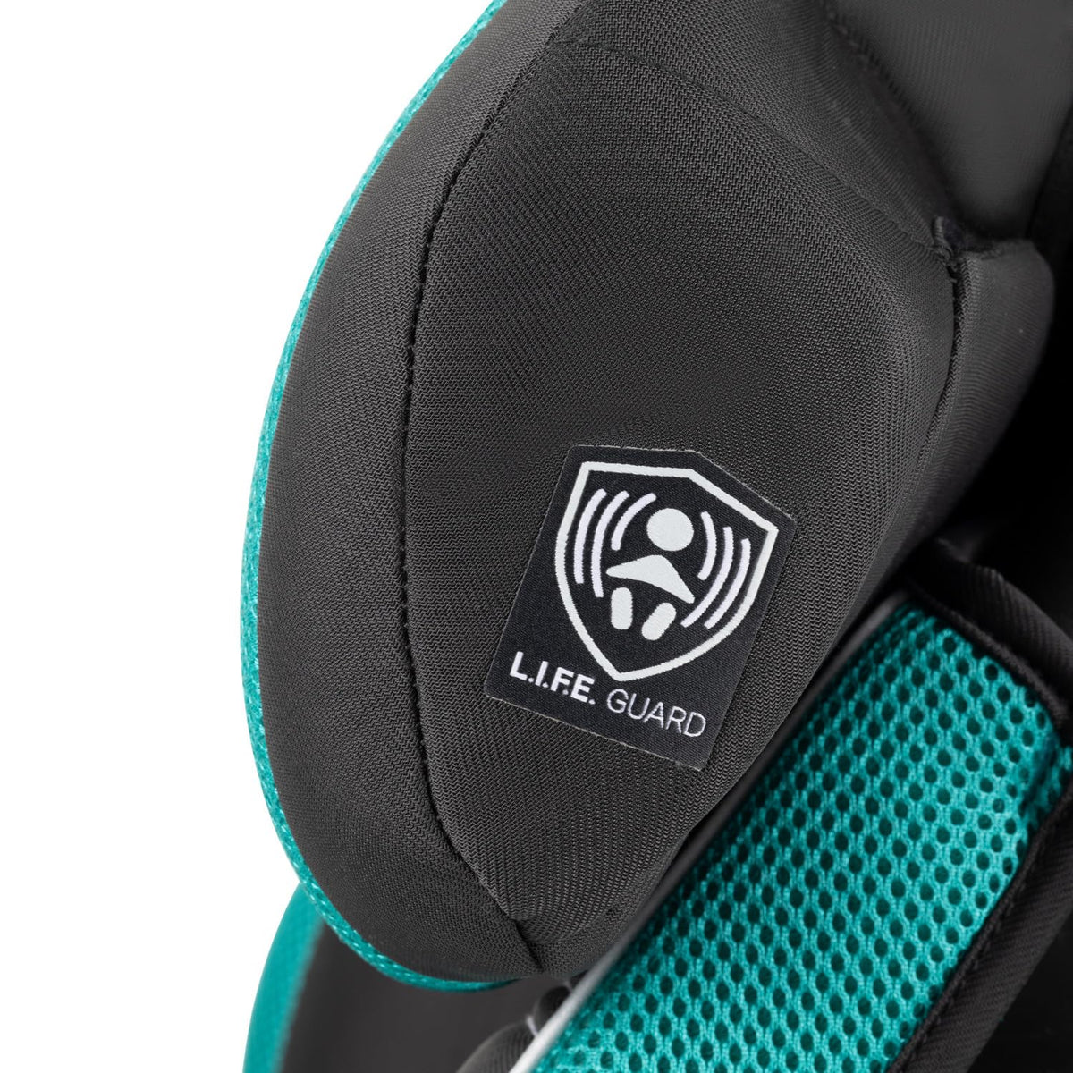 Harnessed Booster Car Seat V886608